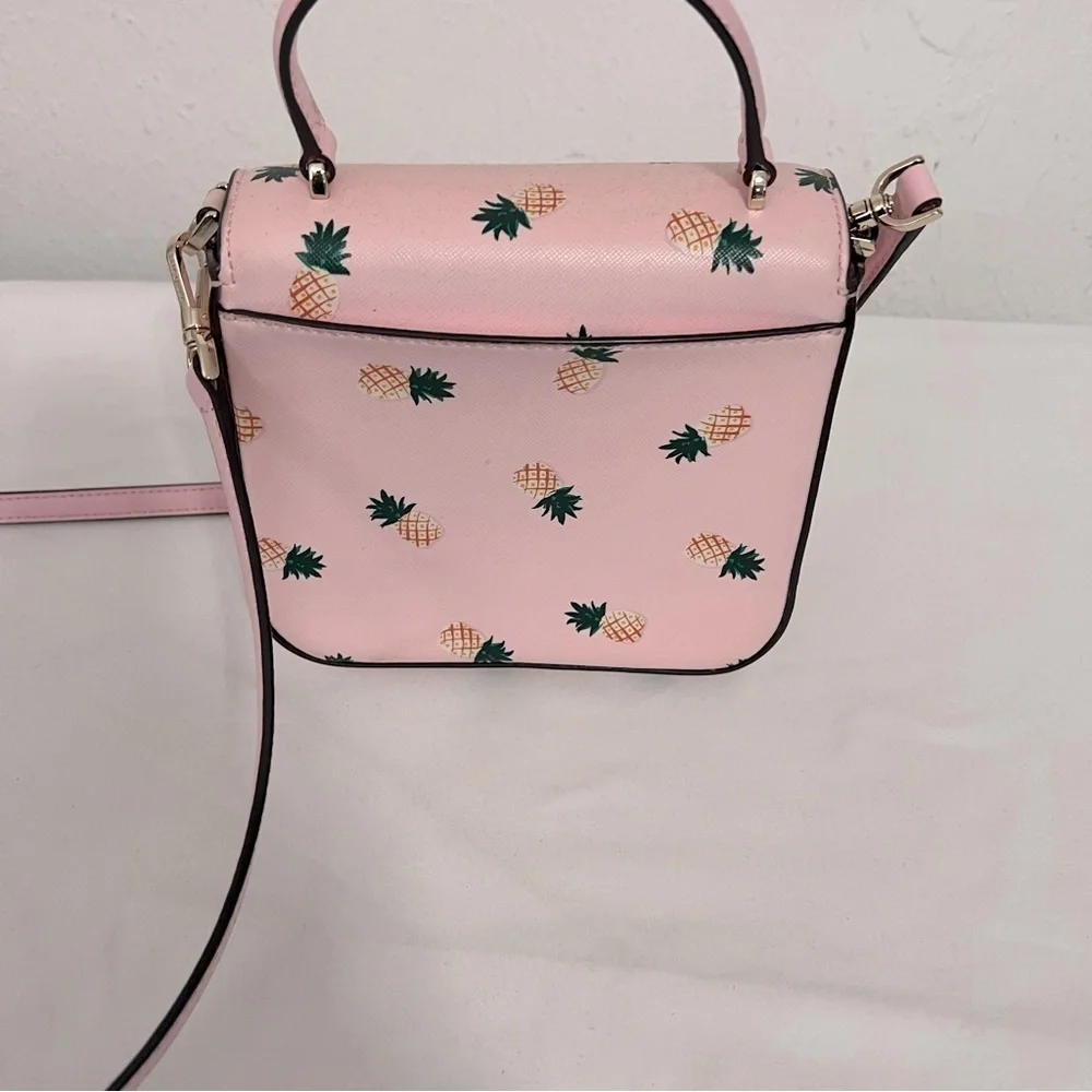 kate spade questions leave